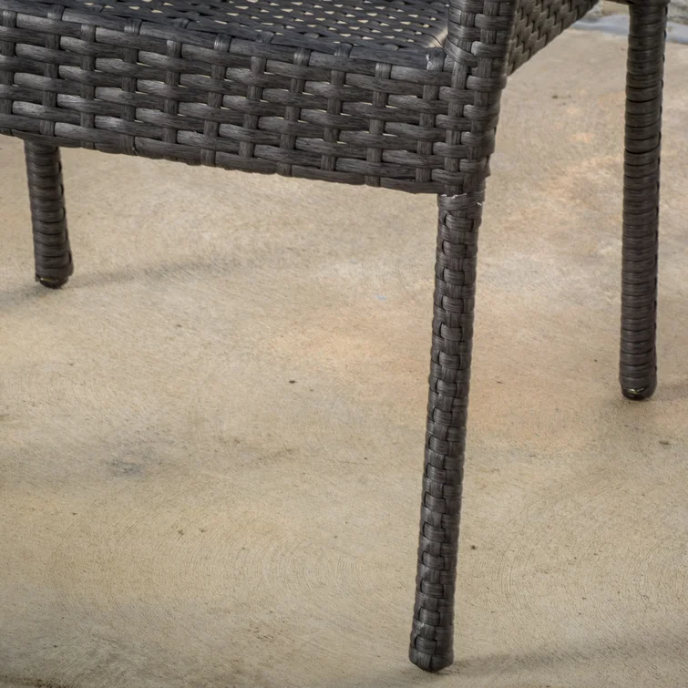 Gunning 4 - Person Square Outdoor Dining Set