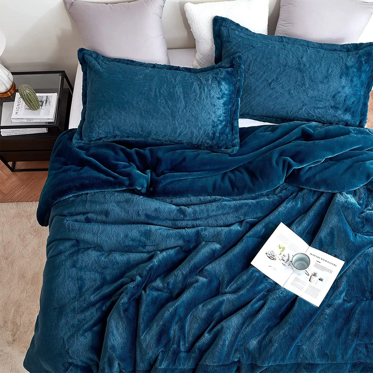 Chunky Bunny - Coma Inducer? Oversized Comforter Set - Nightfall Navy