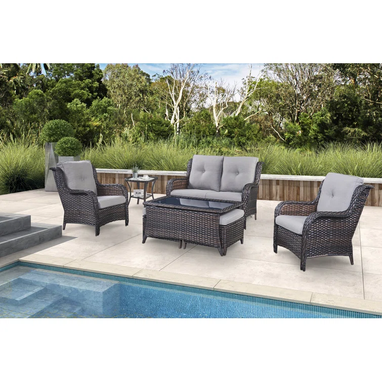 4 - Person Outdoor Seating Group with Cushions