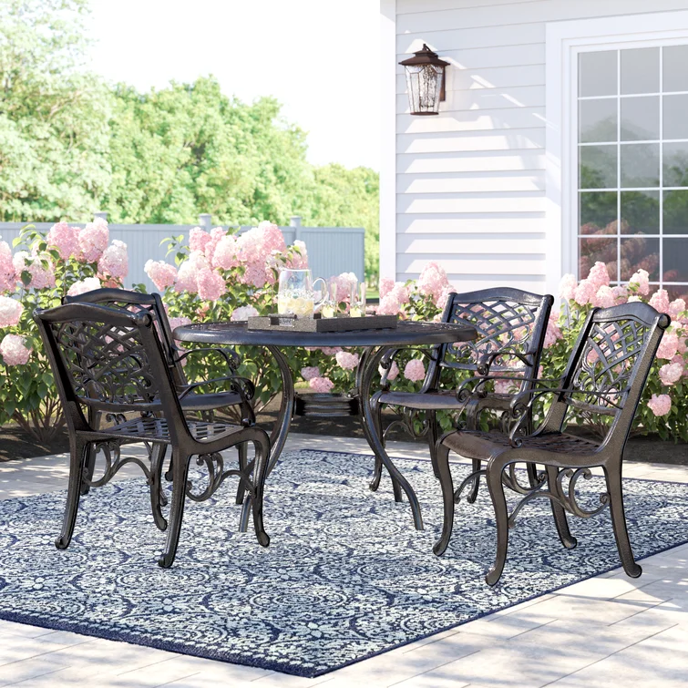 Chachere 4 - Person Round Outdoor Dining Set