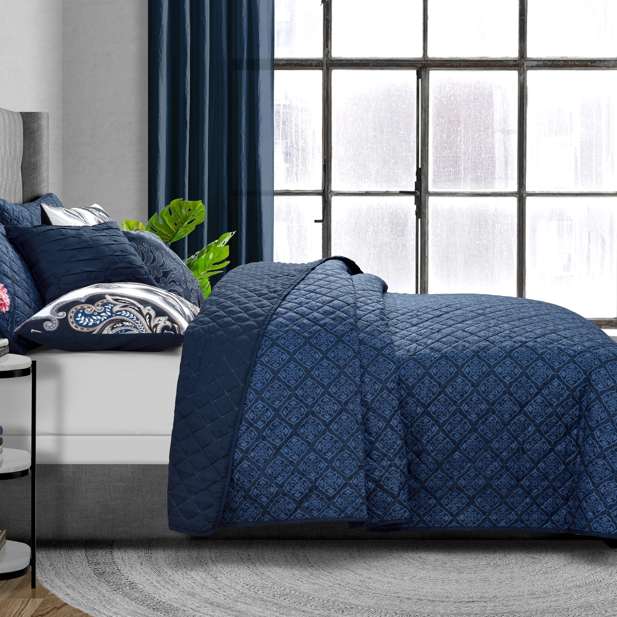 Lanwood Home Danica 8-Piece Comforter Set
