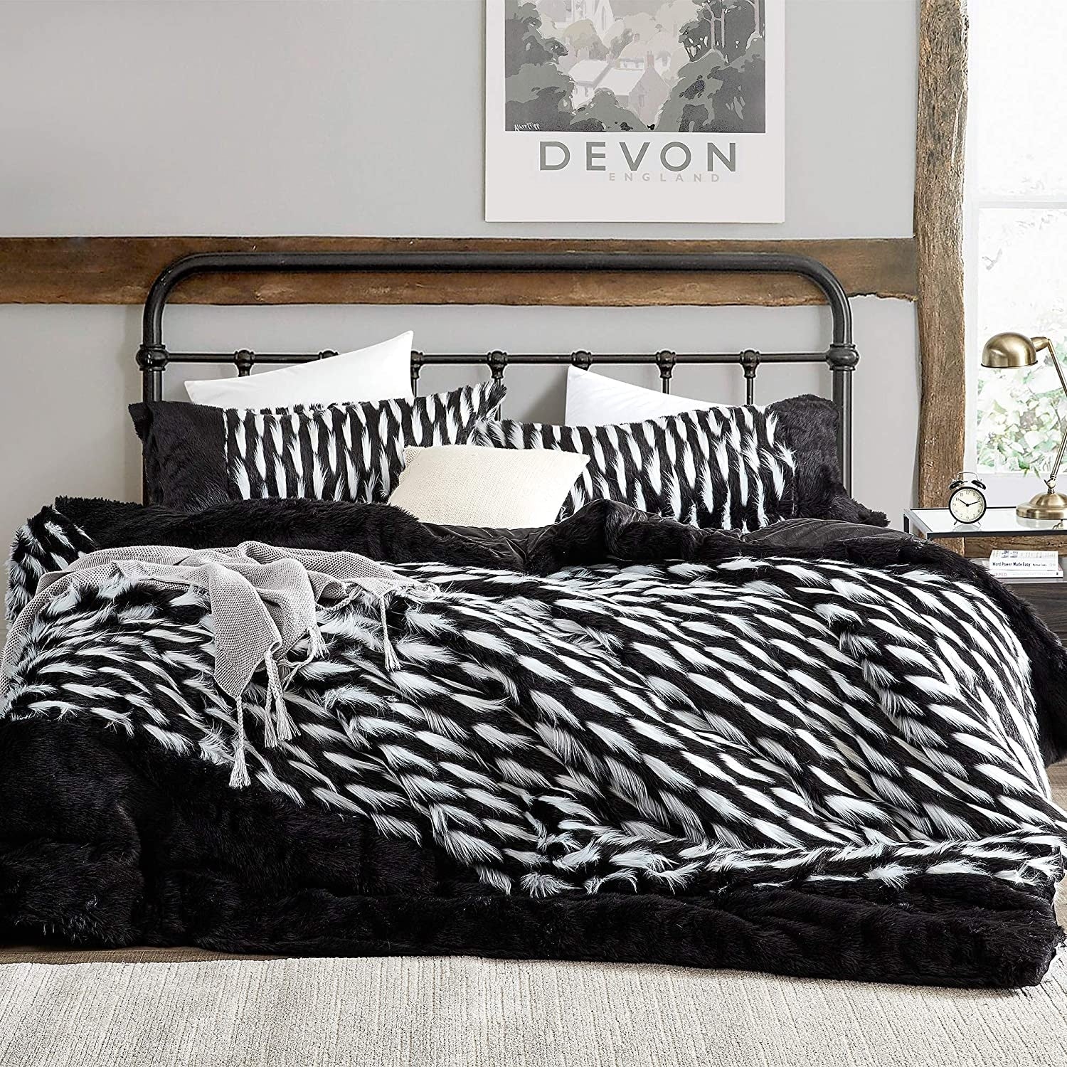 Tiger Lion - Coma Inducer? Oversized Comforter Set - Zebra Black