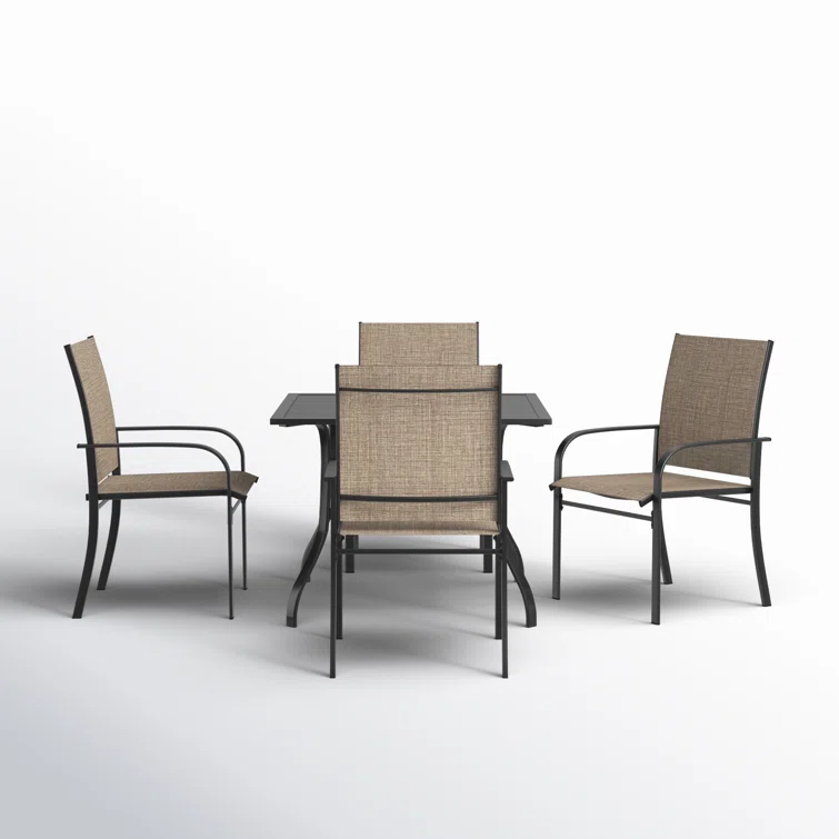 Argyri Square 4 - Person 37
