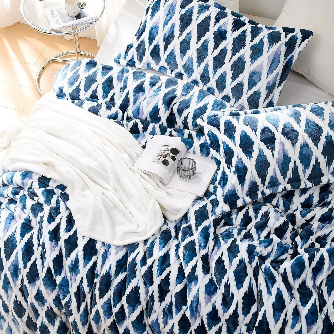 Love Thick® - Cuddly Coma Inducer Oversized Comforter Set - Arizona Blue Nights