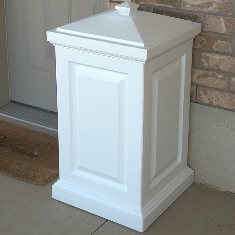 Arianda 45 Gallon Plastic Deck Box