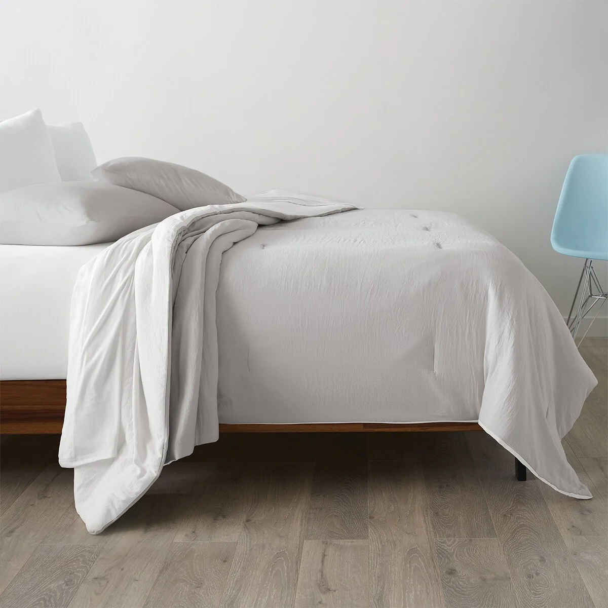 Ella Jayne Reversible Brushed Microfiber Plush Down-Alternative Comforter Set