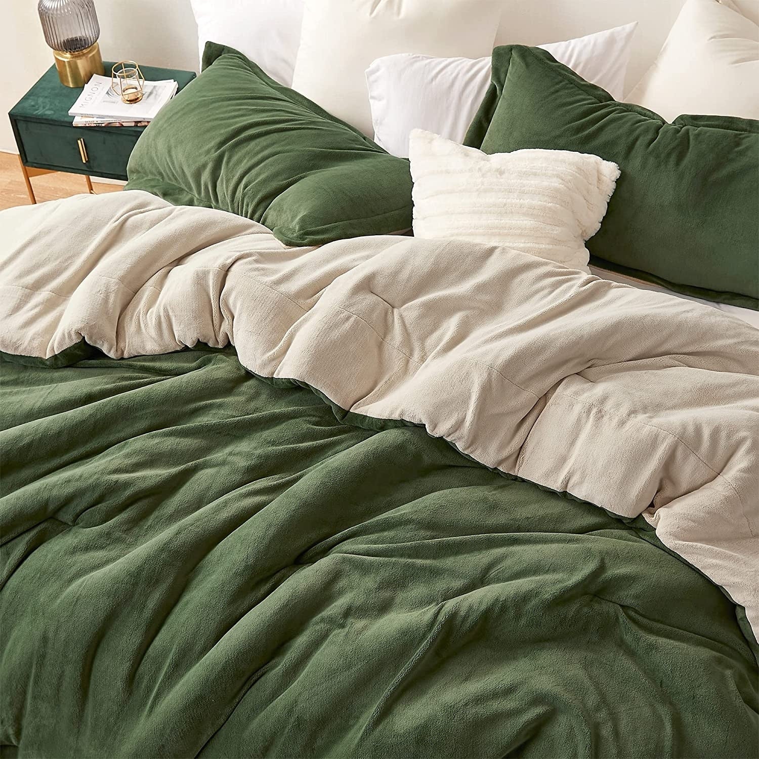 Even Heroes Need Sleep? - Coma Inducer? Oversized Comforter Set - Bravo Zulu