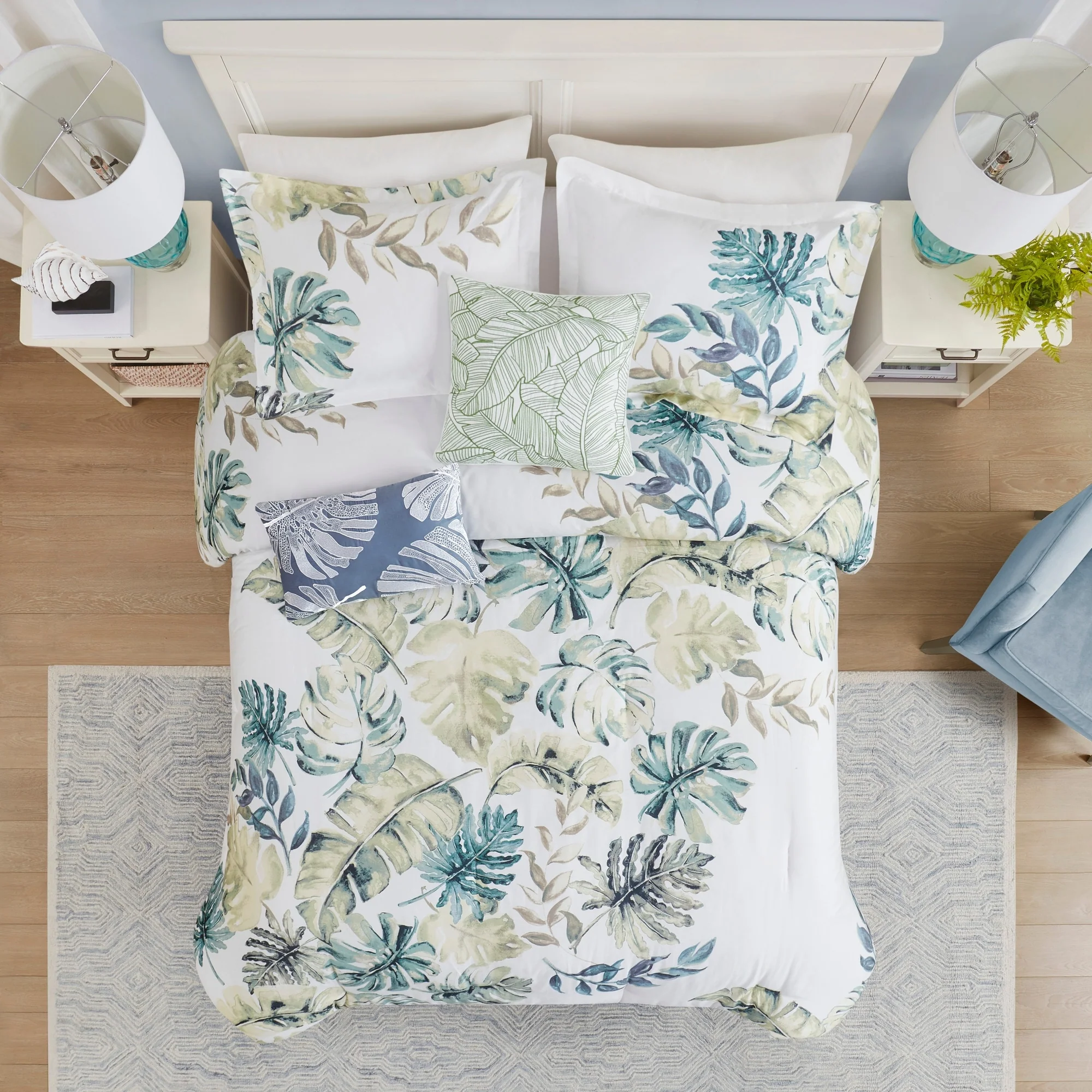 Harbor House Lorelai Multi Cotton Printed 6 Piece Comforter Set