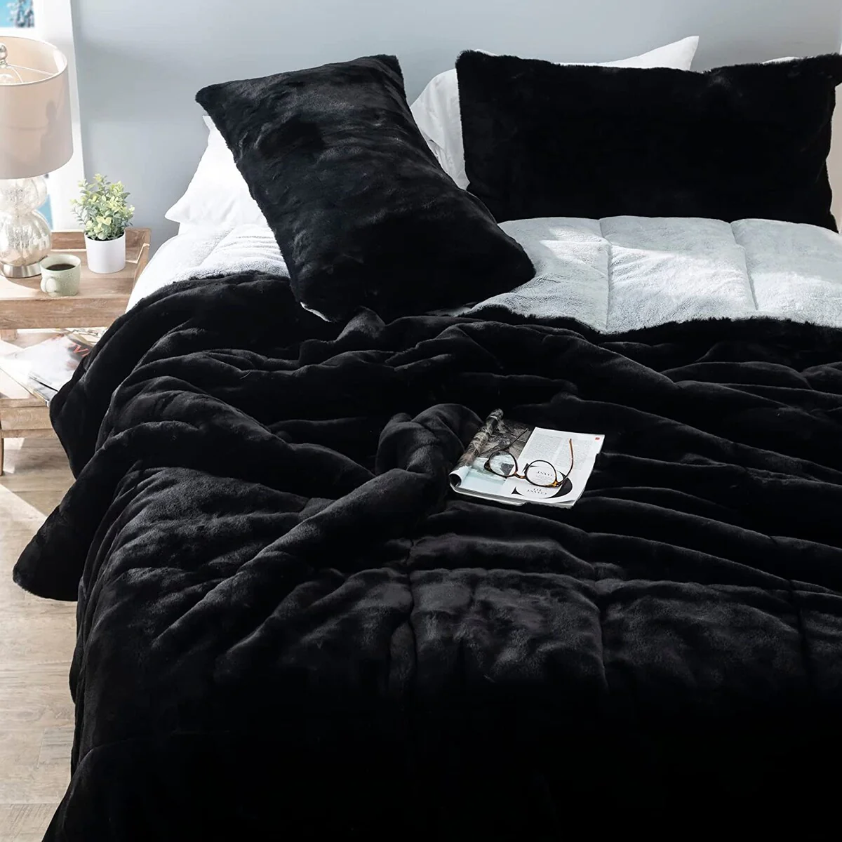 Chunky Panda Orca Bunny - Coma Inducer? Comforter Set - USA Heavyweight Filled - Frosted Black