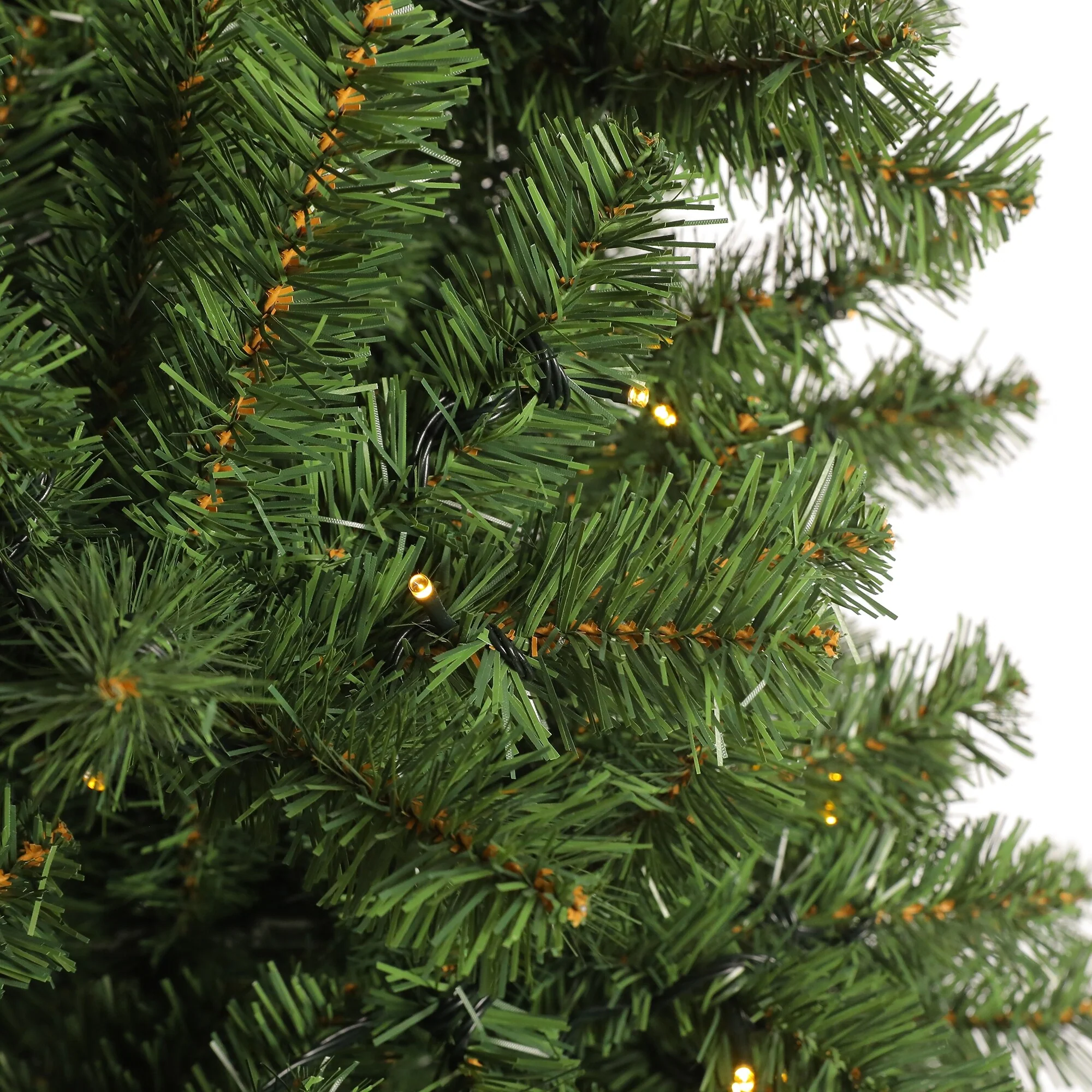 6ft/7.5ft Pre-Lit Hinged Christmas Tree, Full-Bodied with 1000/1420 Tips, PVC Fir and Foldable Metal Stand