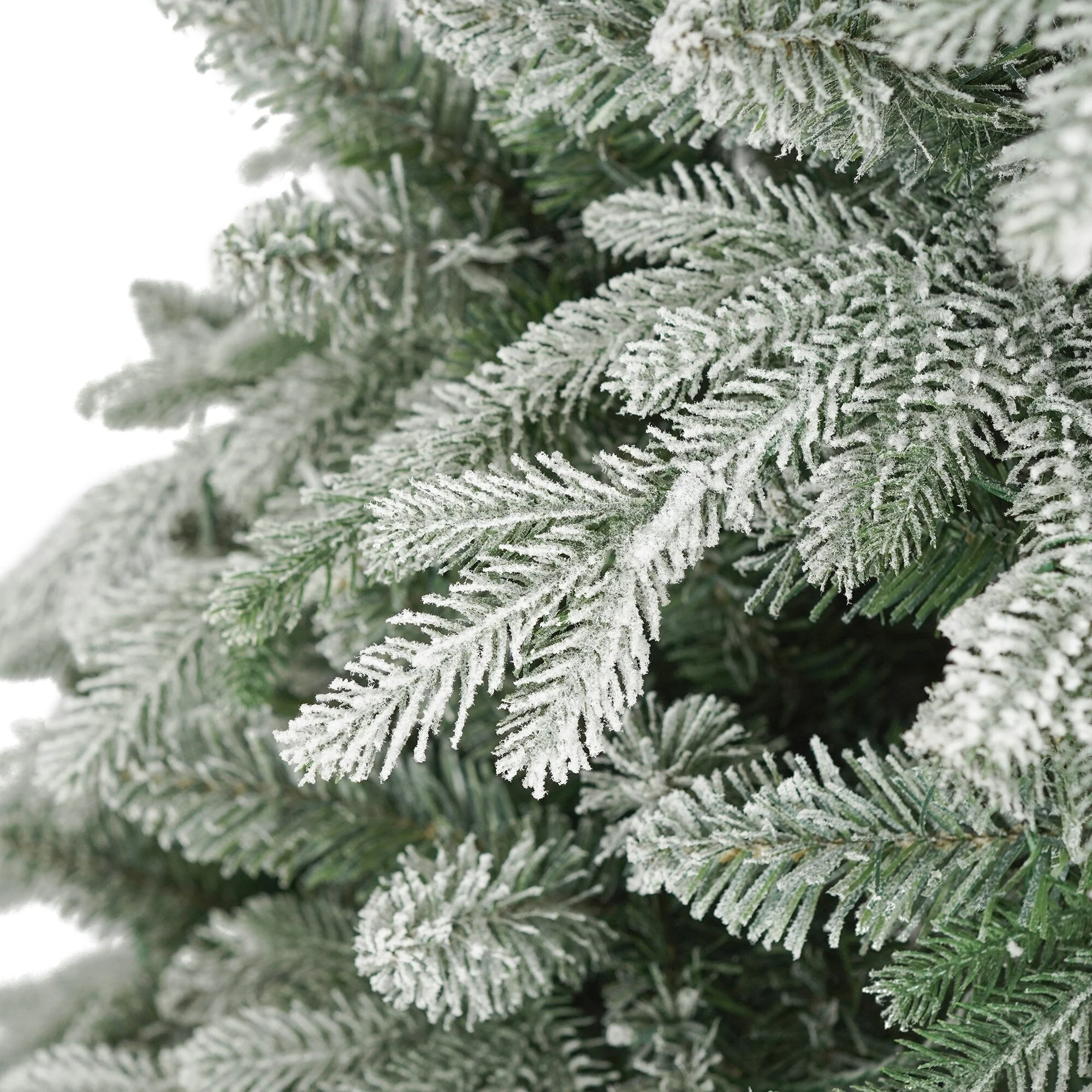 Artificial 7ft Christmas Tree and 23.6in Wreath Set with 430 LEDs