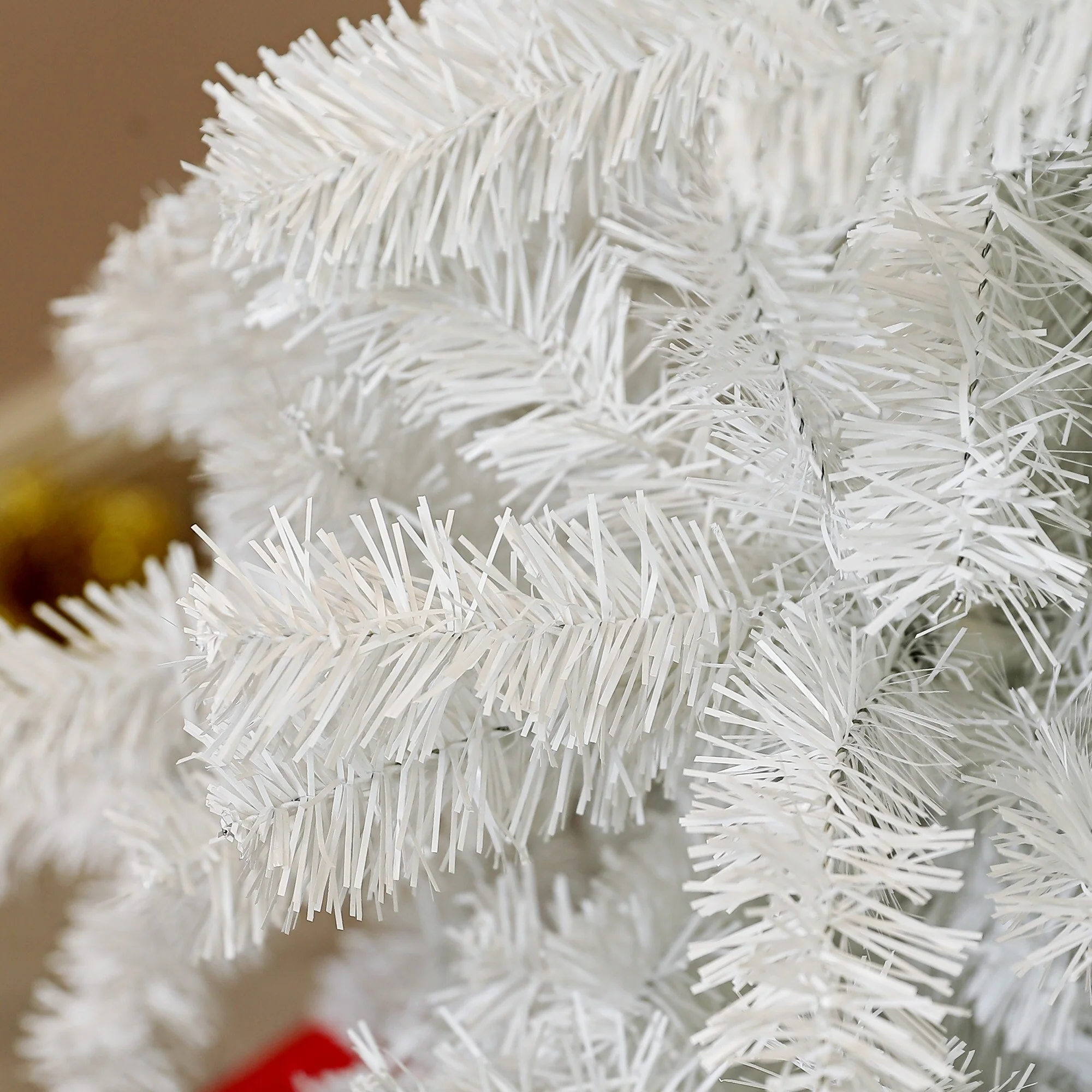 6ft Tall Artificial Xmas Tree, Realistic 1000 Branch Tips, Auto Open Design, Ideal for Indoor Holiday Decoration