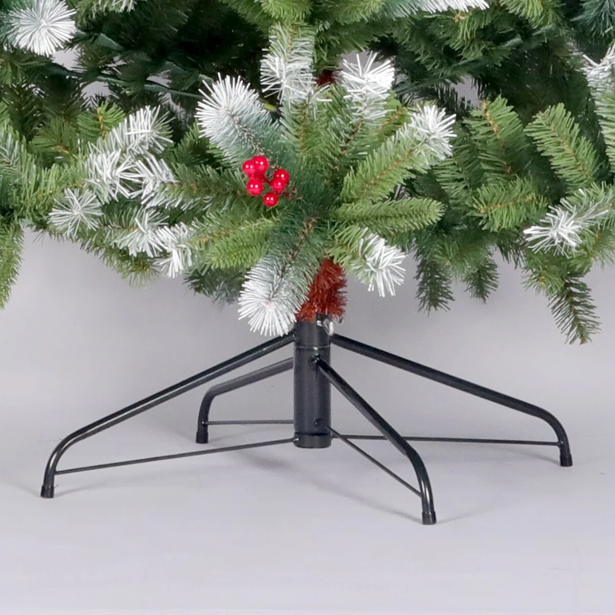 7.5FT Ultra-Realistic Flocked Artificial Christmas Tree with Hinged Branches and 1145 Tips