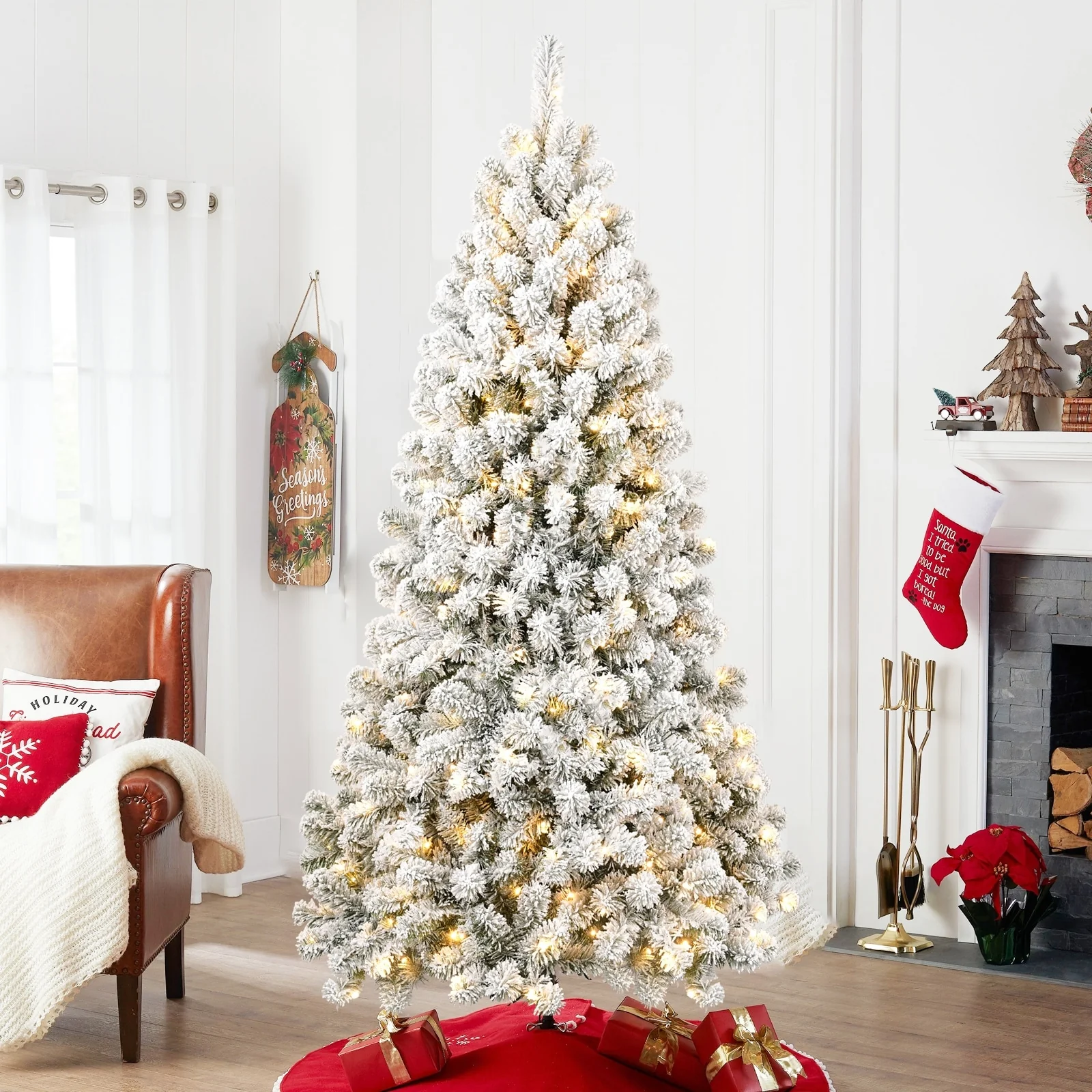 Snow-Flocked Pre-Lit Christmas Tree with Memory Wire Tips and 300-400 Warm Lights, Easy Setup for Indoor Holiday Display