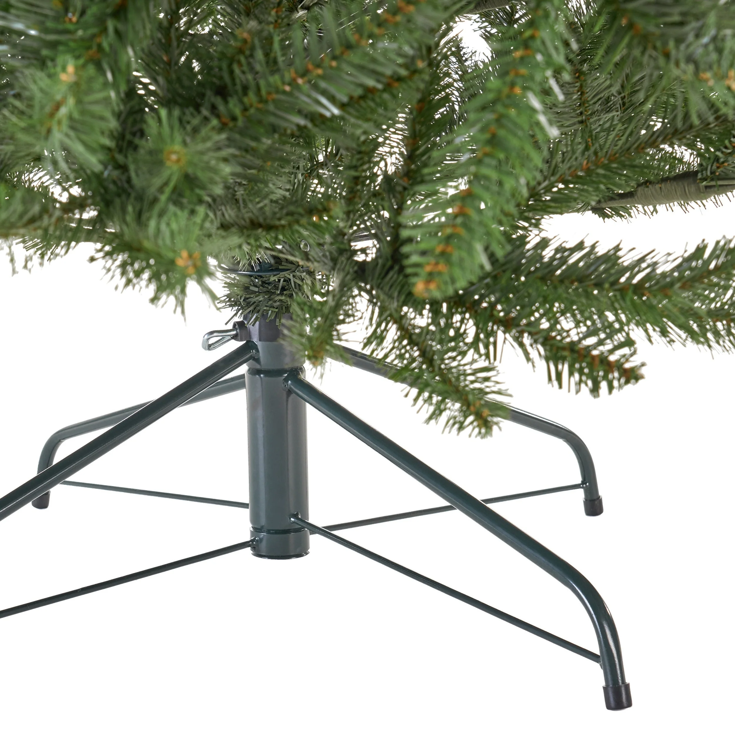 7ft Unlit Norway Christmas Tree with 2231 Tips and Durable Iron Stand
