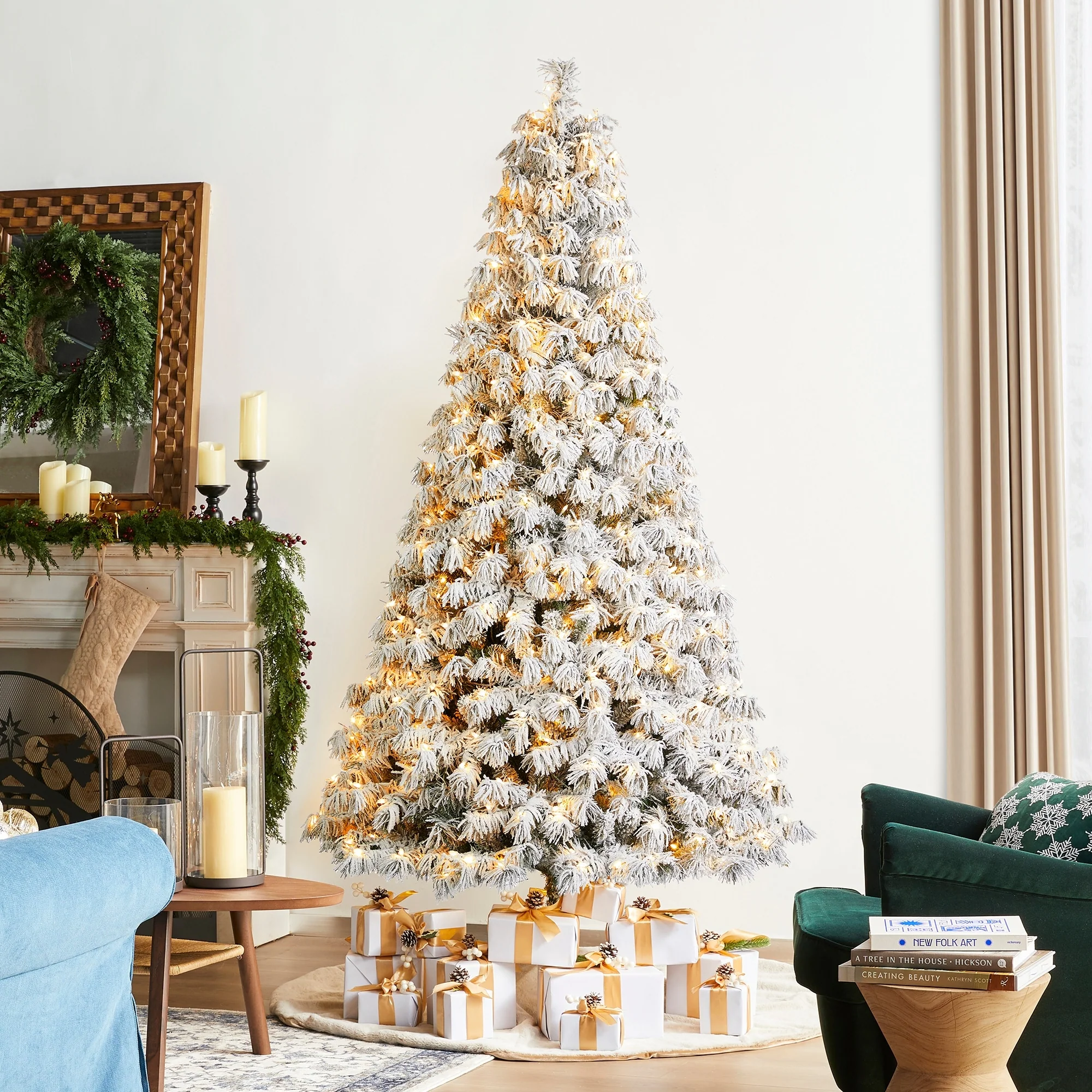 Glitzhome 7.5ft/9ft Pre-Lit Flocked Full Spruce Artificial Christmas Tree with C3 Lights Foot Switch